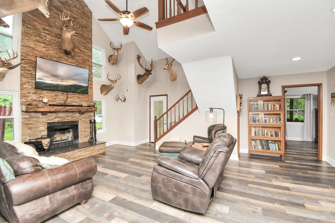 Photo of 20202 Deer Run Road