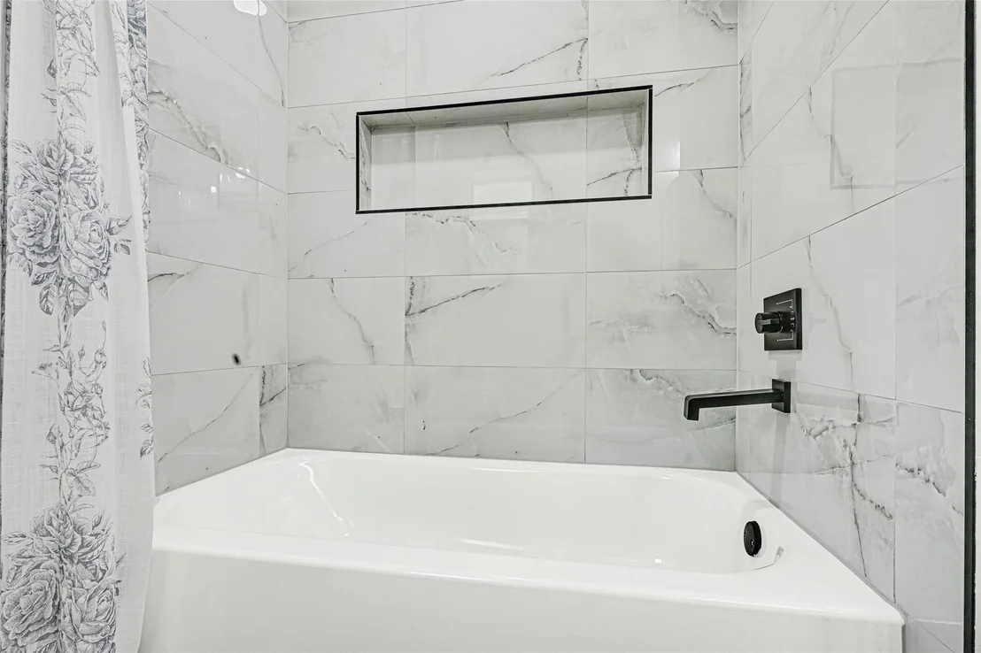 Photo of 723 Loire Lane