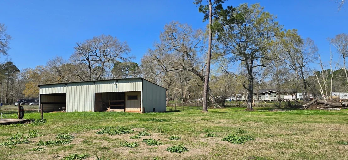 Photo of 122 County Road 4111 Road