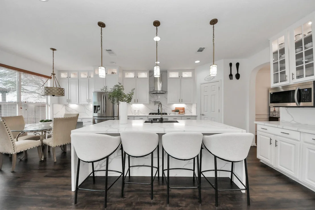 Photo of 11003 Leigh Woods Drive