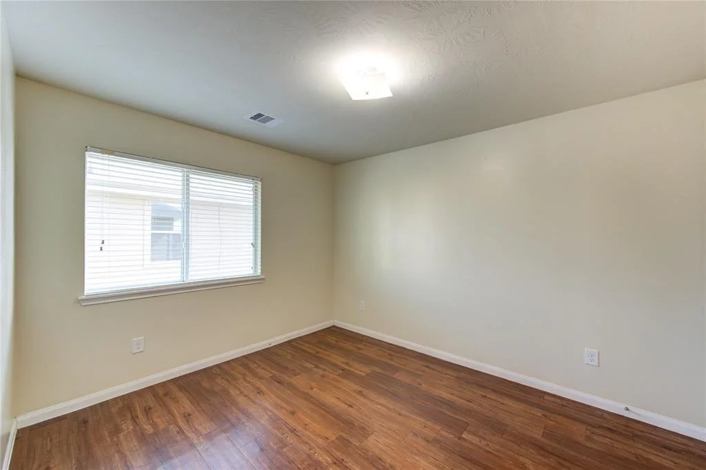 Photo of 863 Sun Prairie Drive