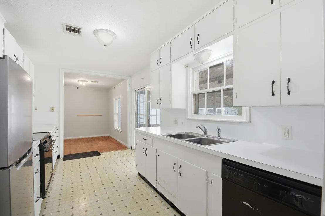 Photo of 304 Baker Drive