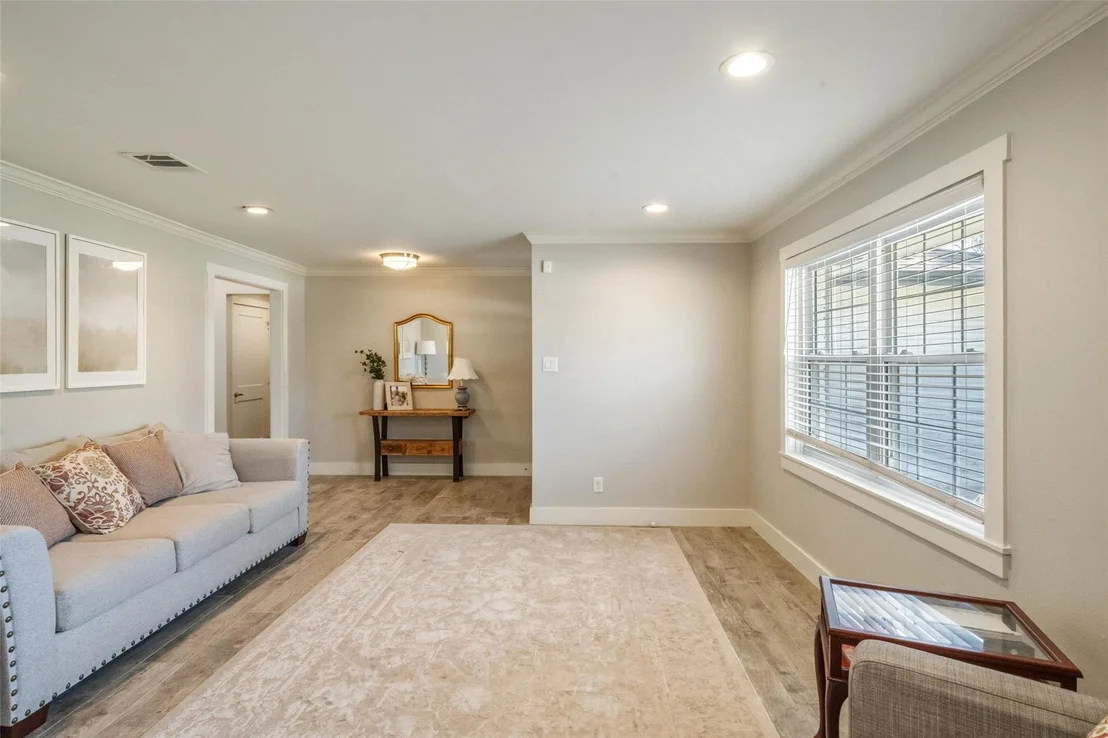 Photo of 8710 Burkhart Road