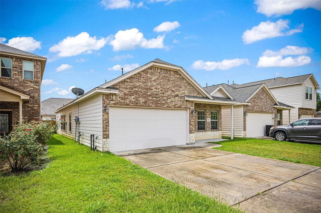 Photo of 12007 Northpointe Meadows Drive
