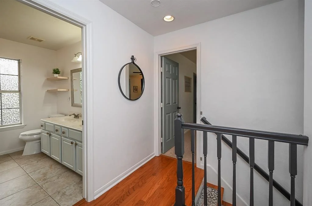 Photo of 1426 Roundleaf Court