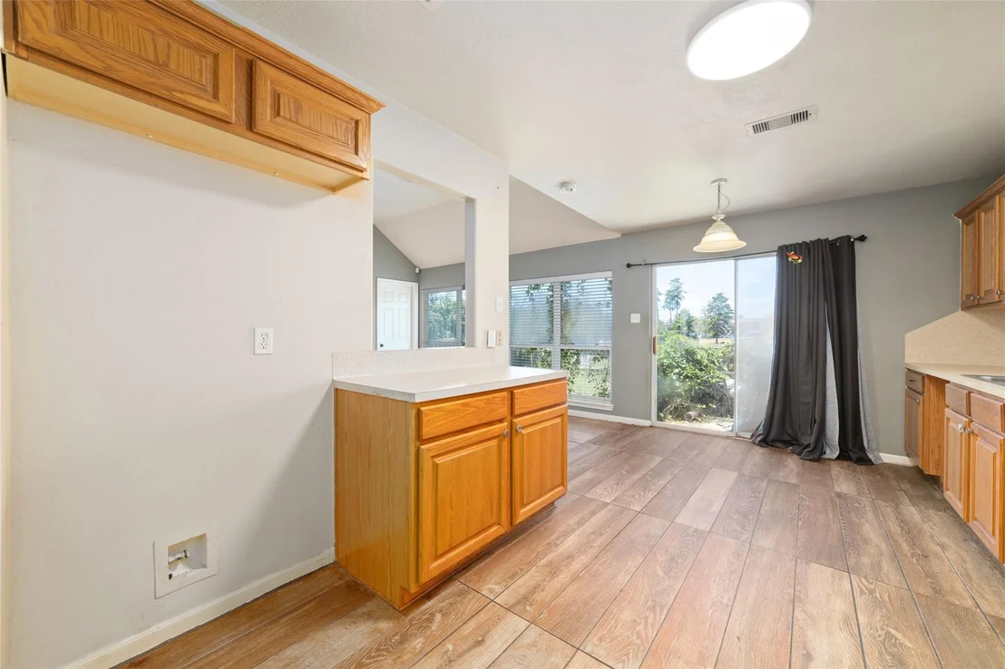 Photo of 1014 Oak Glen Drive