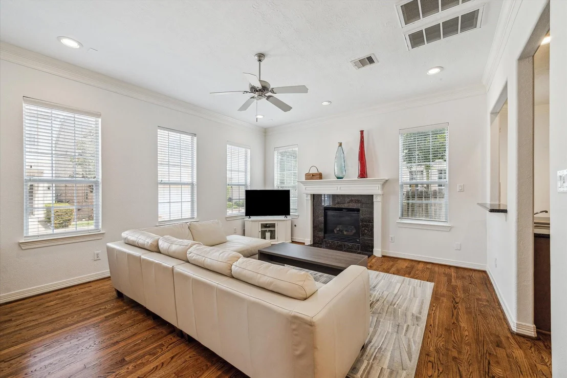 Photo of 3203 Holly Path Drive