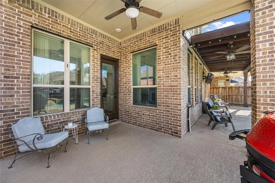 Photo of 4320 Silver Oak Place