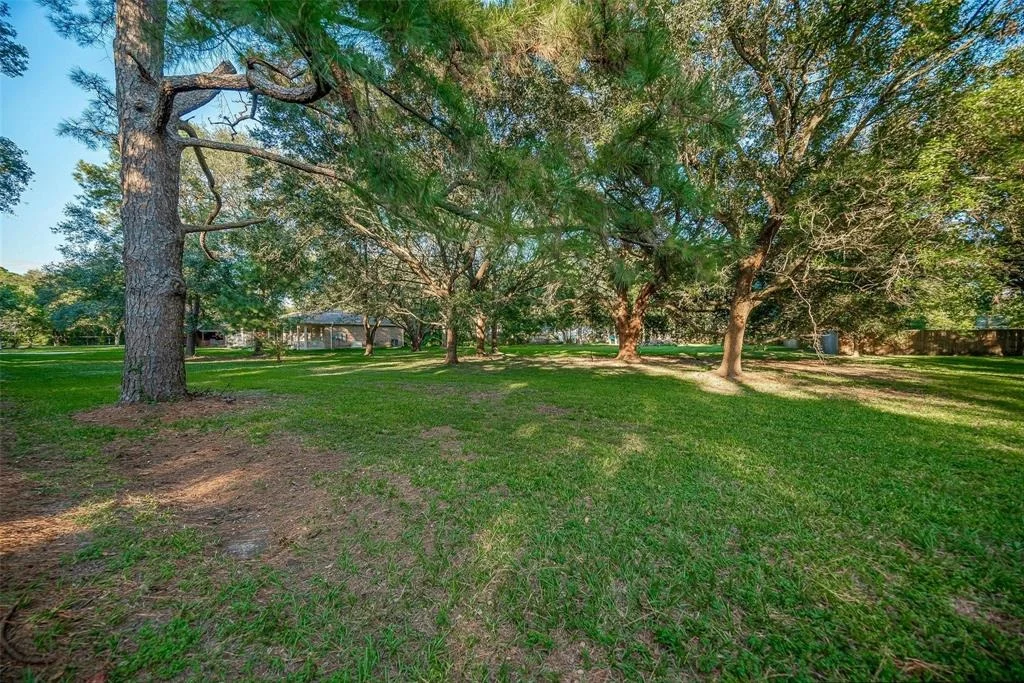 Photo of 3147 Hughes Road