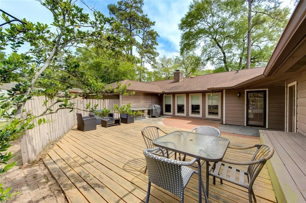 Photo of 26003 Woodglen Drive