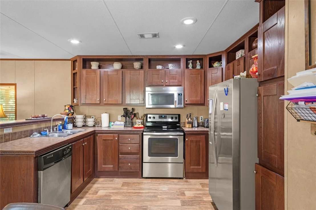 Photo of 375 Chestnut Bend