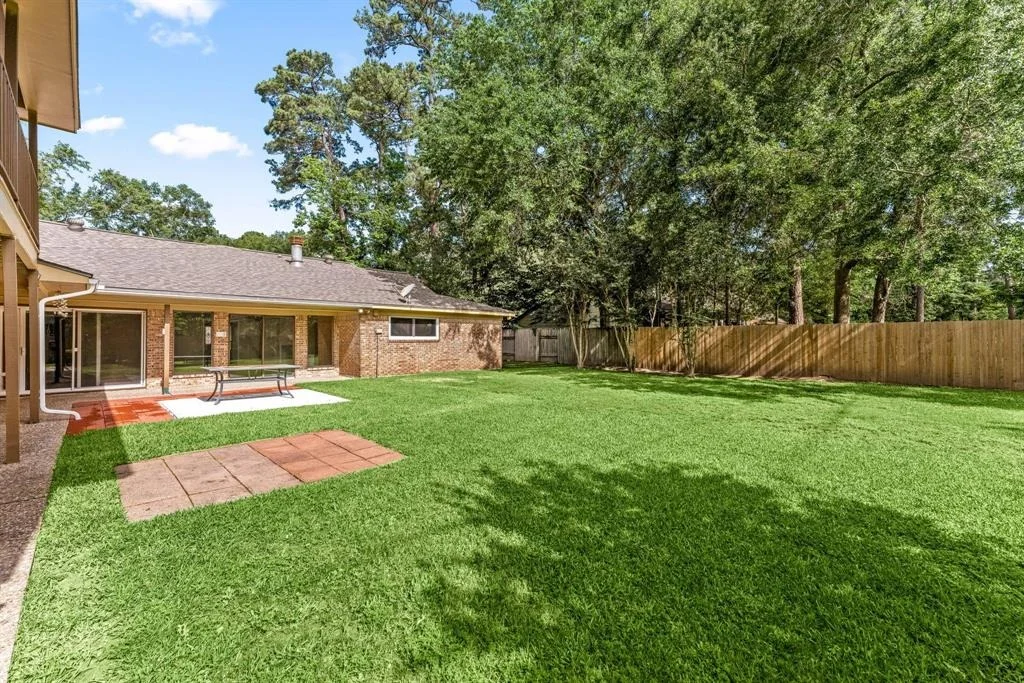 Photo of 26418 Maplewood Drive