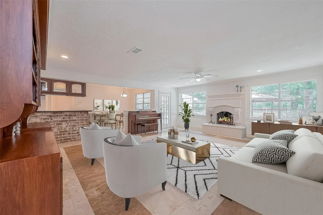 Photo of 323 Spring Woods Drive