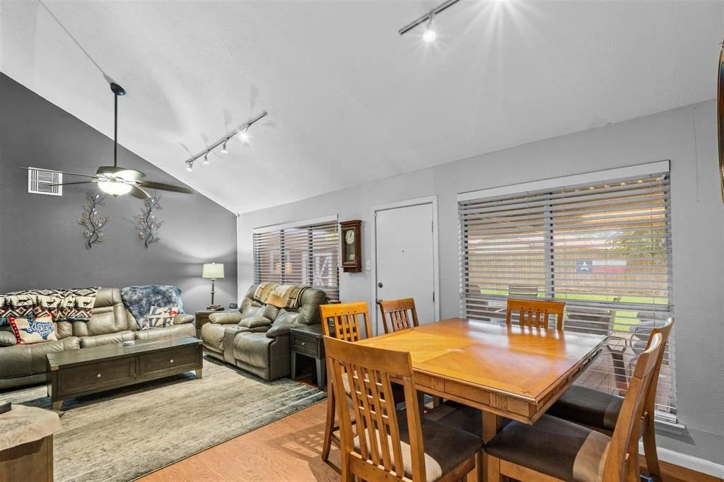 Photo of 10929 Birch Drive