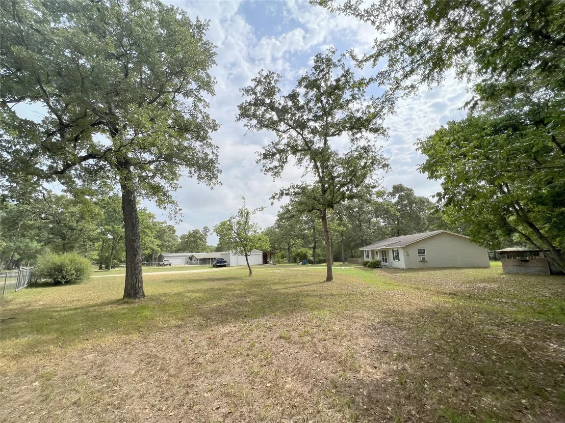 Photo of 25934 Pine Oak Drive