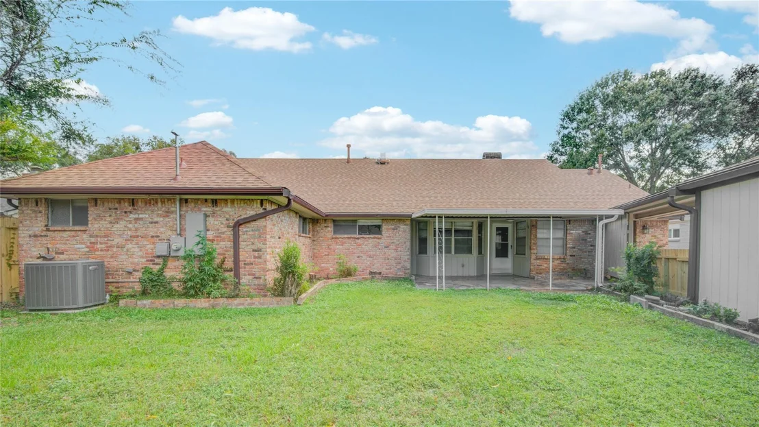 Photo of 5518 Dumfries Drive