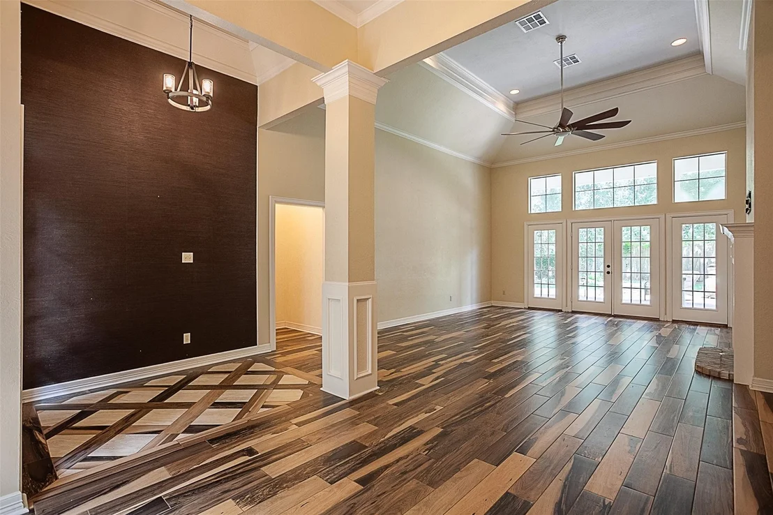Photo of 3370 Foxbriar Lane
