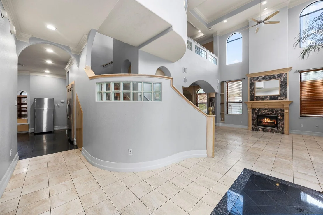 Photo of 4039 Browning Street