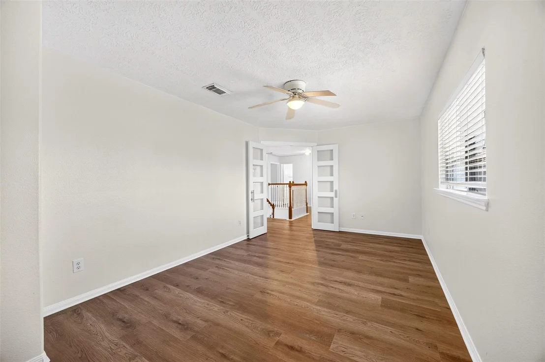Photo of 19246 Hopeview Court