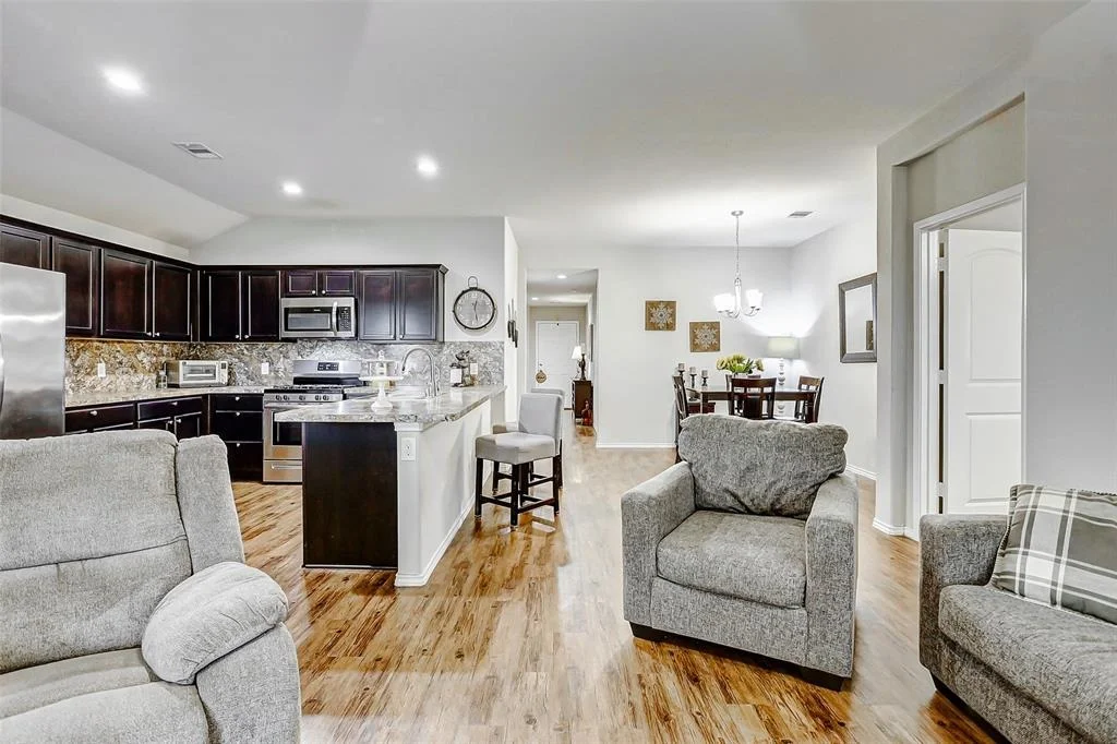 Photo of 20906 Whitehaven Bluff Trail