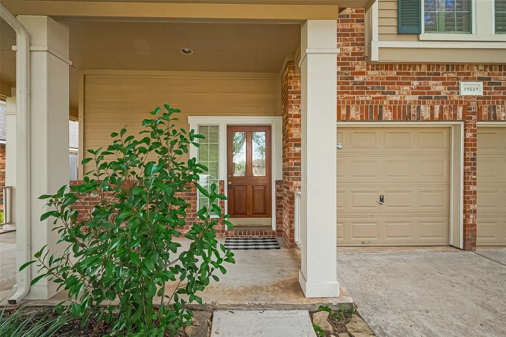 Photo of 19819 Sternwood Manor Drive