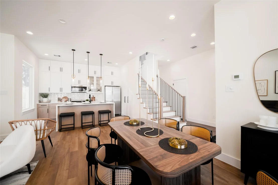 Photo of 8912 Knoll Branch Drive