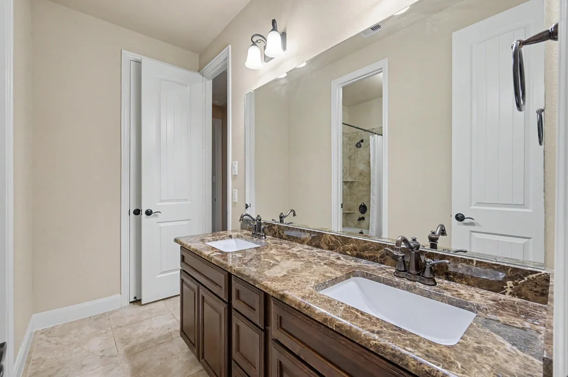 Photo of 187 Wade Pointe Drive