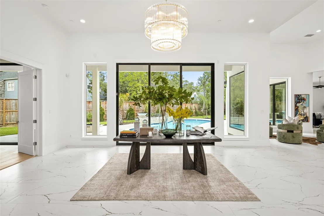 Photo of 625 Piney Point Road