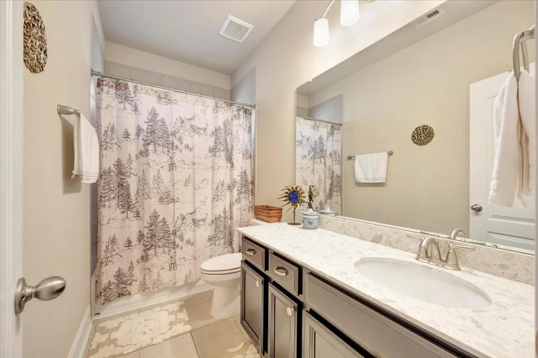 Photo of 640 Pertonila Lane