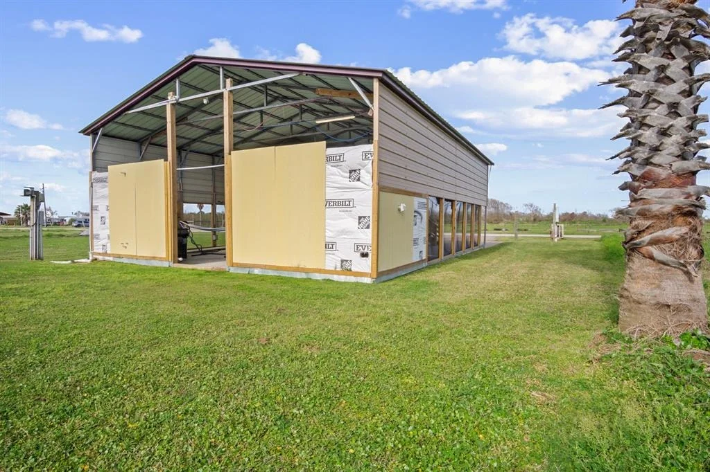 Photo of 1009 Head Hunter Drive