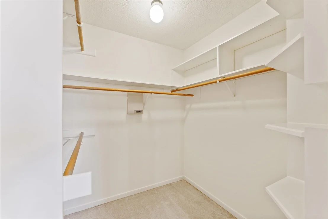 Photo of 215 Deep Dale Lane