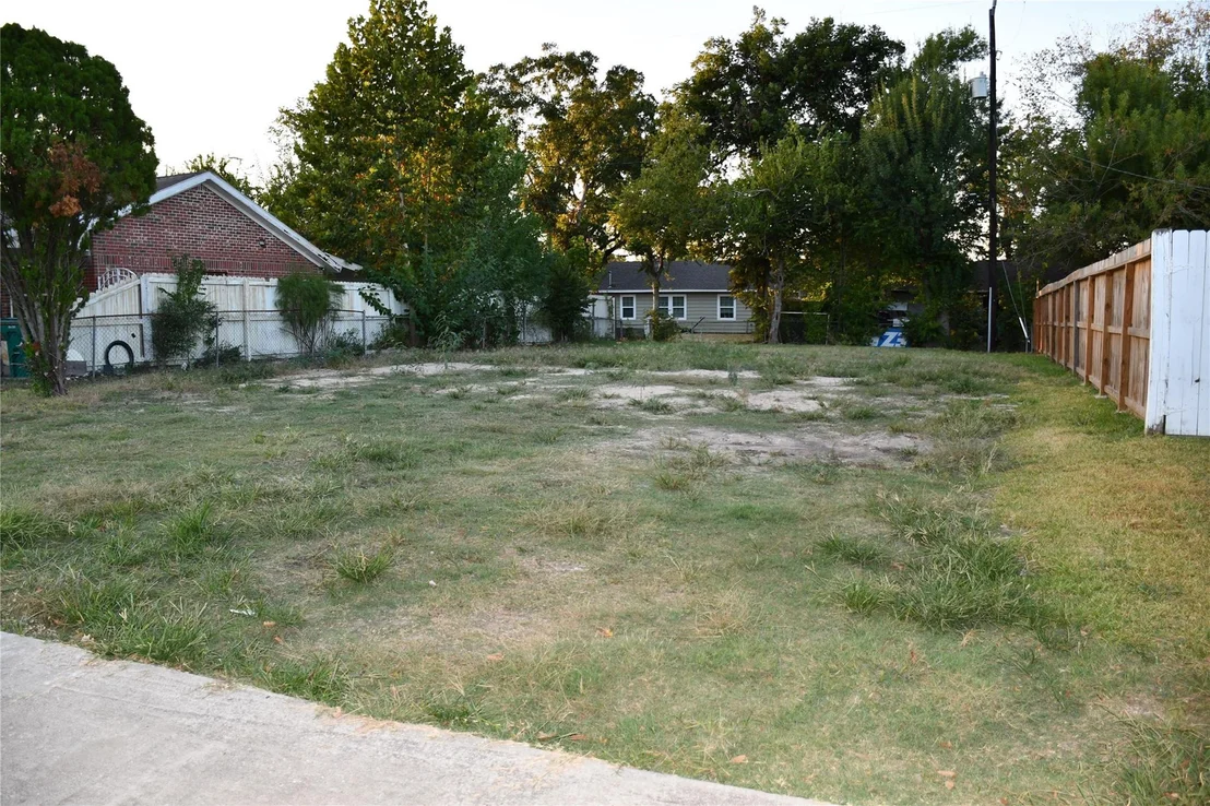 Photo of 2511 Morningside Lane