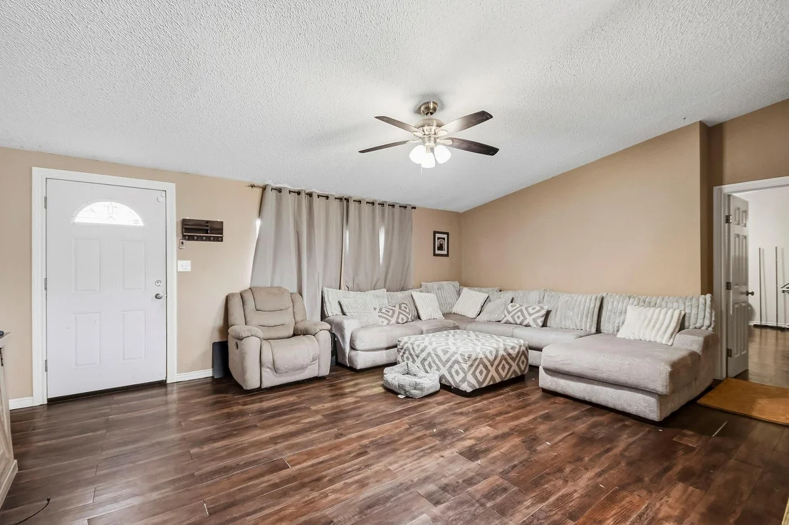 Photo of 7126 Mourning Drive