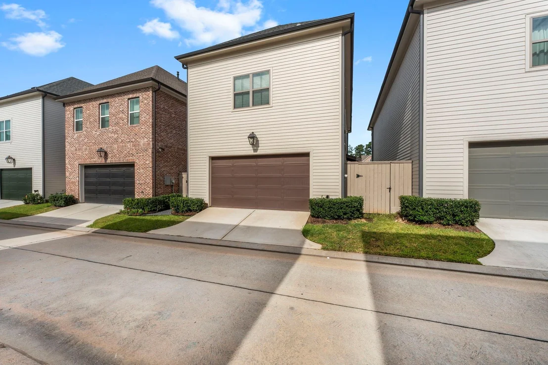 Photo of 25213 Liberty Mill Drive