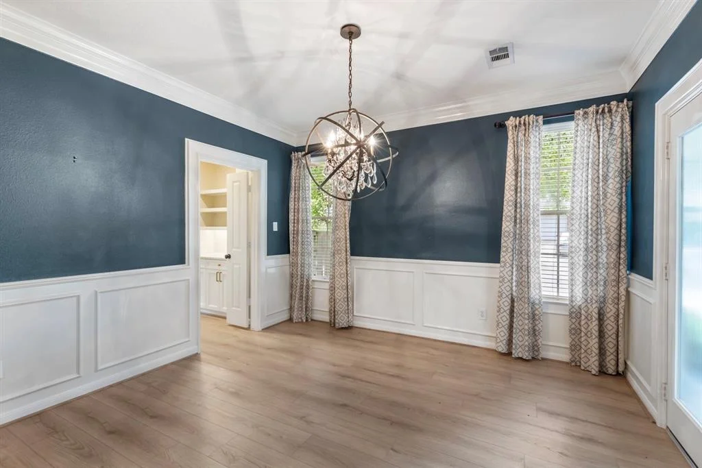 Photo of 55 N Altwood Circle