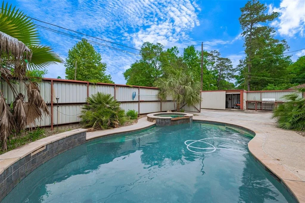 Photo of 25930 Water Ridge Drive