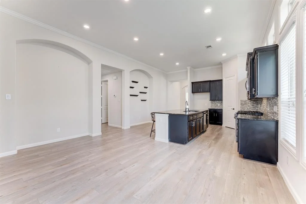 Photo of 21930 Avalon Queen Drive