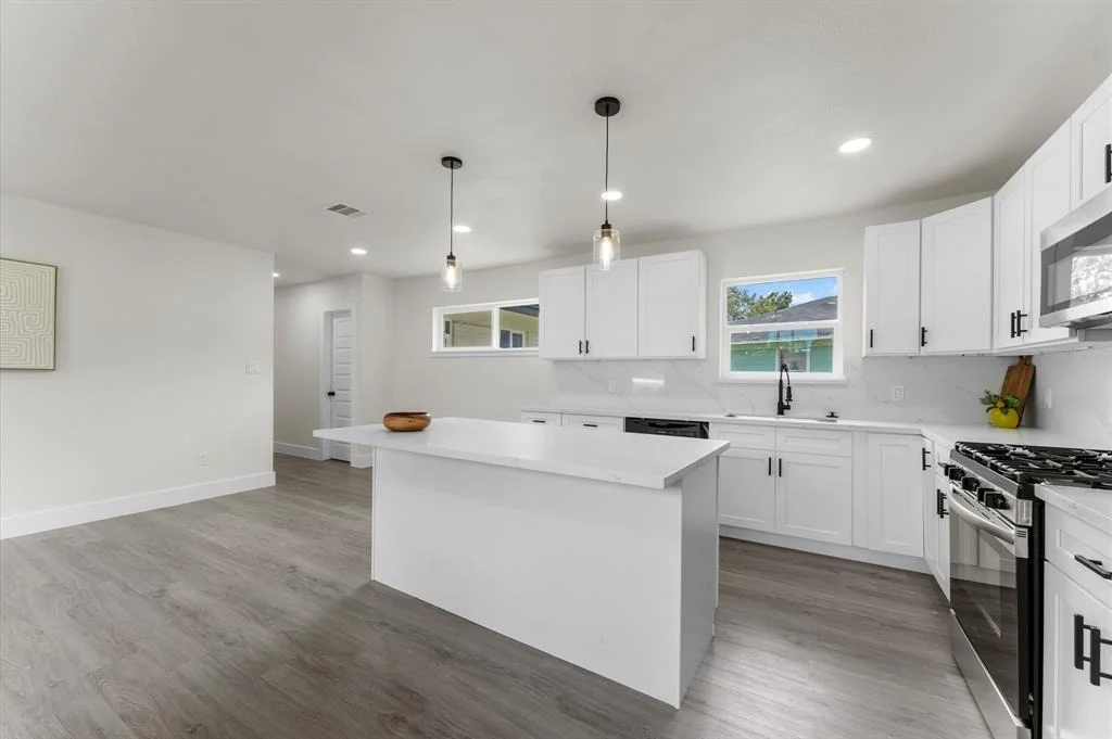Photo of 200 Burnett Drive