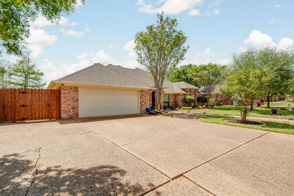 Photo of 4724 Hunington Drive
