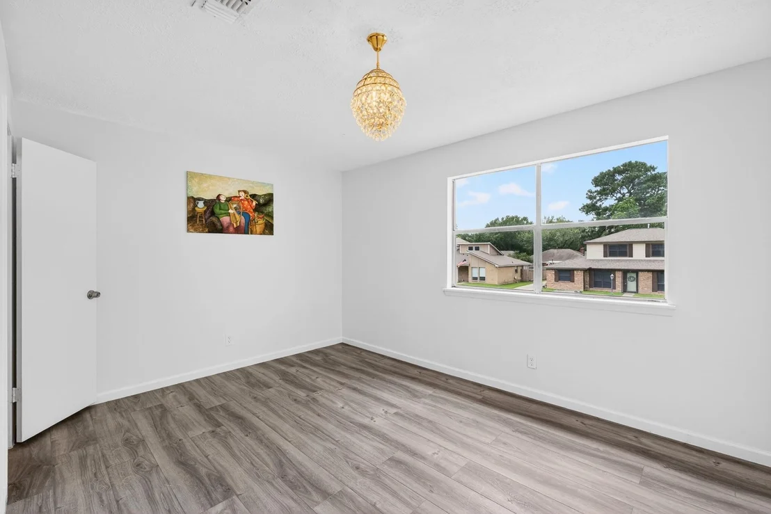 Photo of 24106 Spring Mill Lane