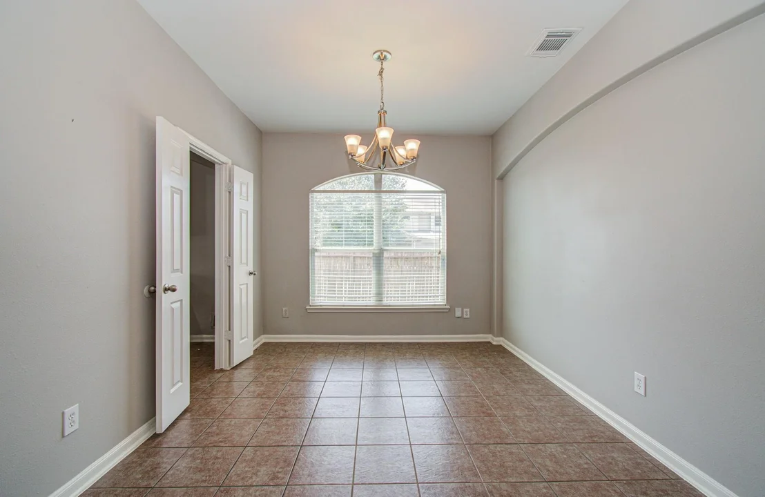 Photo of 6715 Starcroft Court