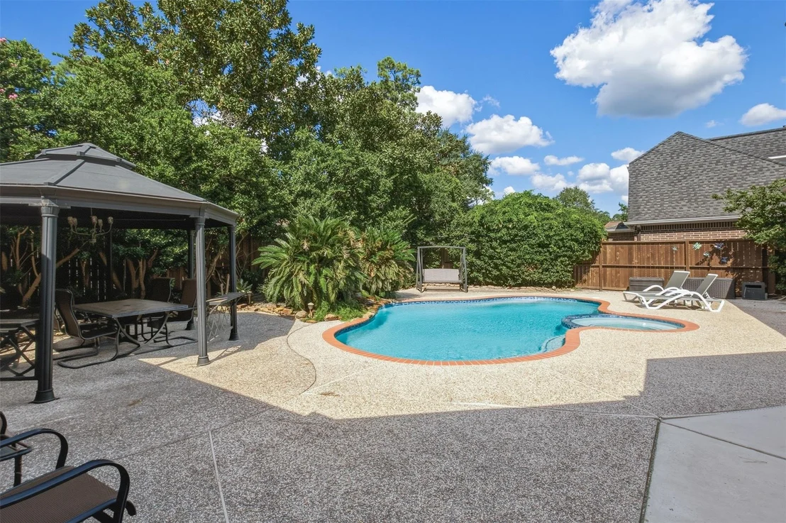 Photo of 16111 Wimbledon Forest Drive