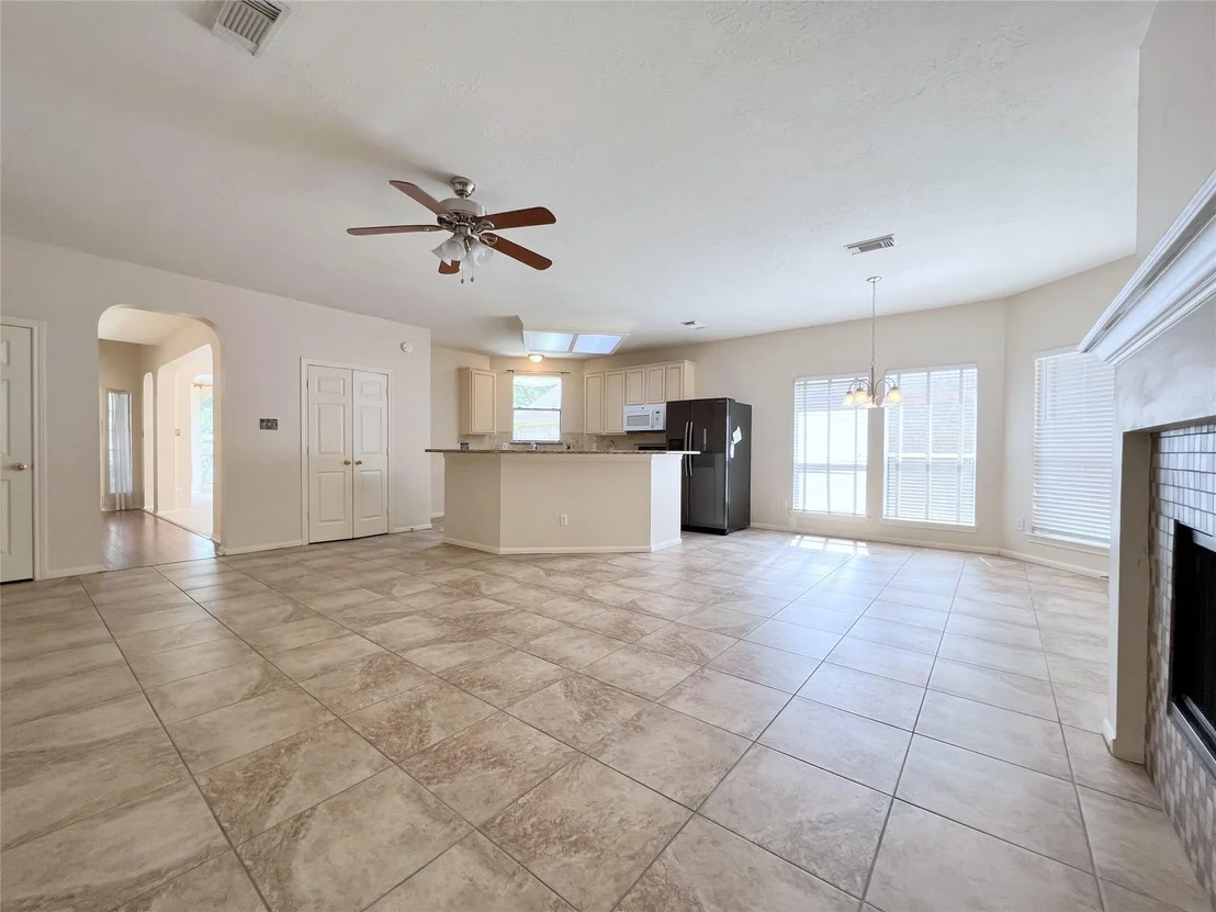 Photo of 4723 Silverlake Drive