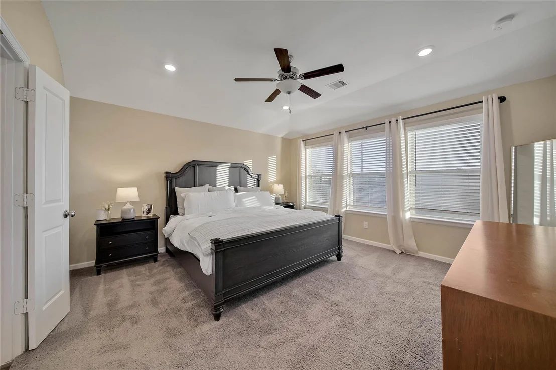Photo of 5817 Hedwig Hill Lane