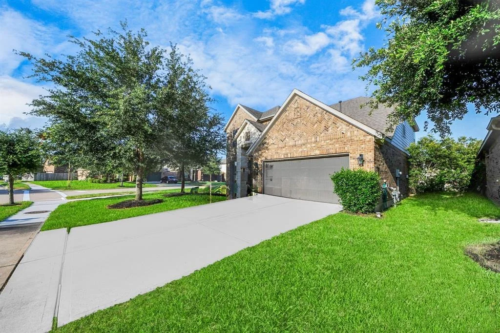 Photo of 8219 Oxbow Manor Lane
