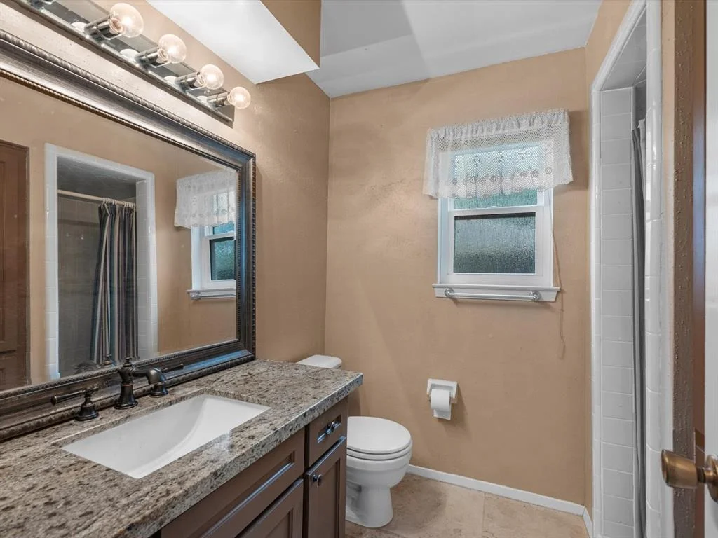 Photo of 12507 Dermott Drive