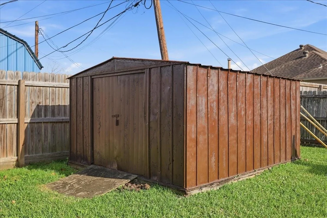 Photo of 7095 Glen Willow Drive