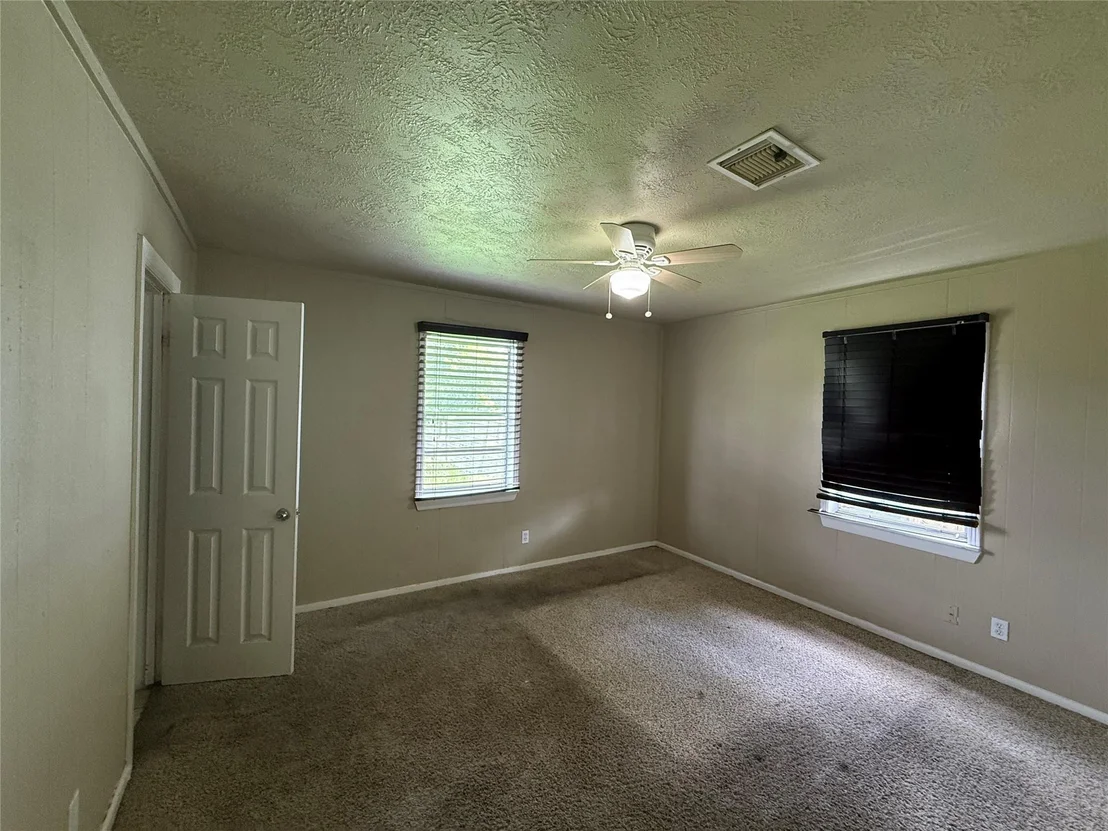 Photo of 3318 Mooney Road