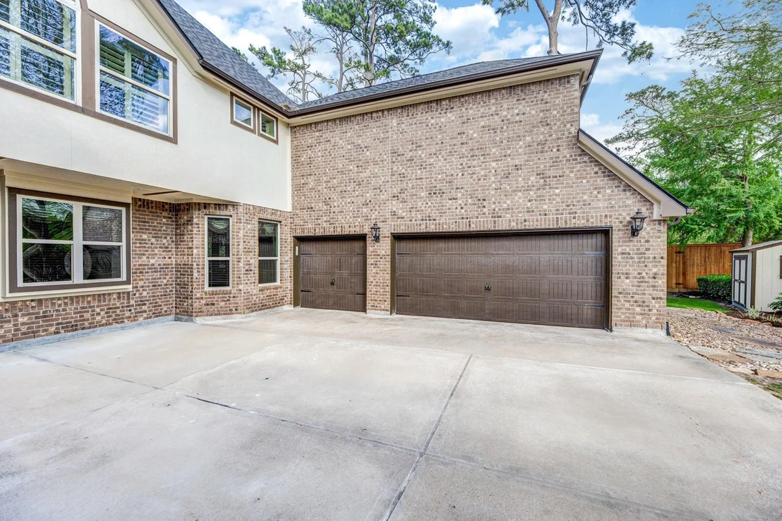 Photo of 13803 Oak Fair Bend