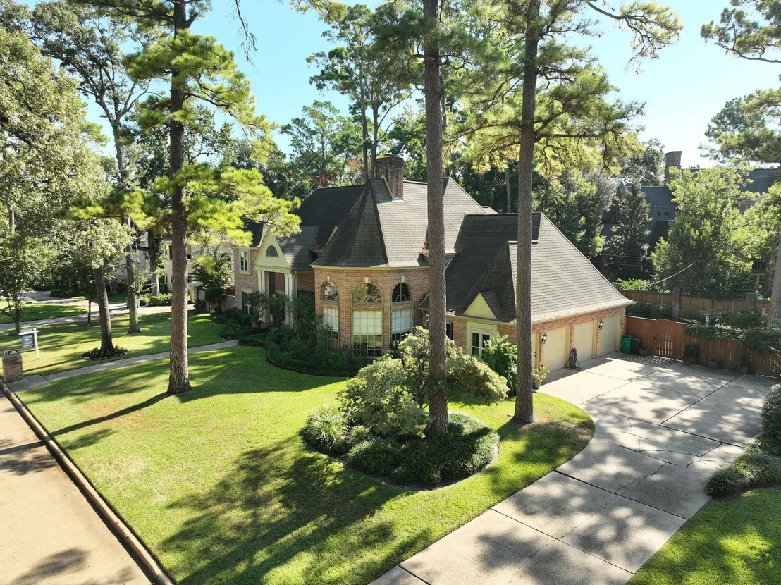 Photo of 8719 Chelmsford Lane
